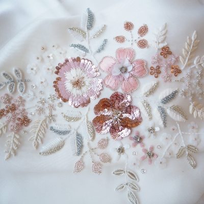 Curso Bordado Luneville y Pedreria Nivel I Profesional - Corina Haute Couture Embroidery Curso Bordado Luneville y Pedreria Nivel I Profesional - Corina Haute Couture Embroidery