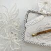 CURSO BORDADO CON SOUTAGE Y FLOR 3D PARA NOVIA