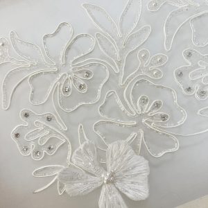 CURSO BORDADO CON SOUTAGE Y FLOR 3D PARA NOVIA