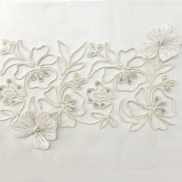 CURSO BORDADO CON SOUTAGE Y FLOR 3D PARA VESTIDOS DE NOVIA. BORDADO NOVIA PERSONALIZADO